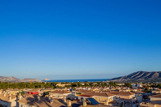 6 slaapkamer Villa te koop in La Nucia Pueblo  , La Nucia met zwembad garage - € 425.000 (Ref: 9465909)