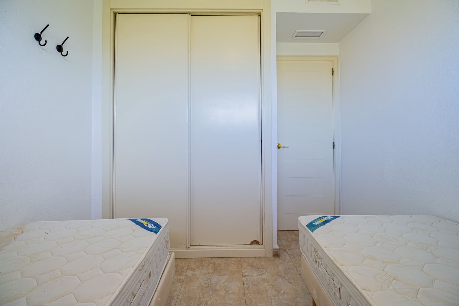 2 soverom Leilighet til salgs i Albir med svømmebasseng garasje - € 425 000 (Ref: 9474378)