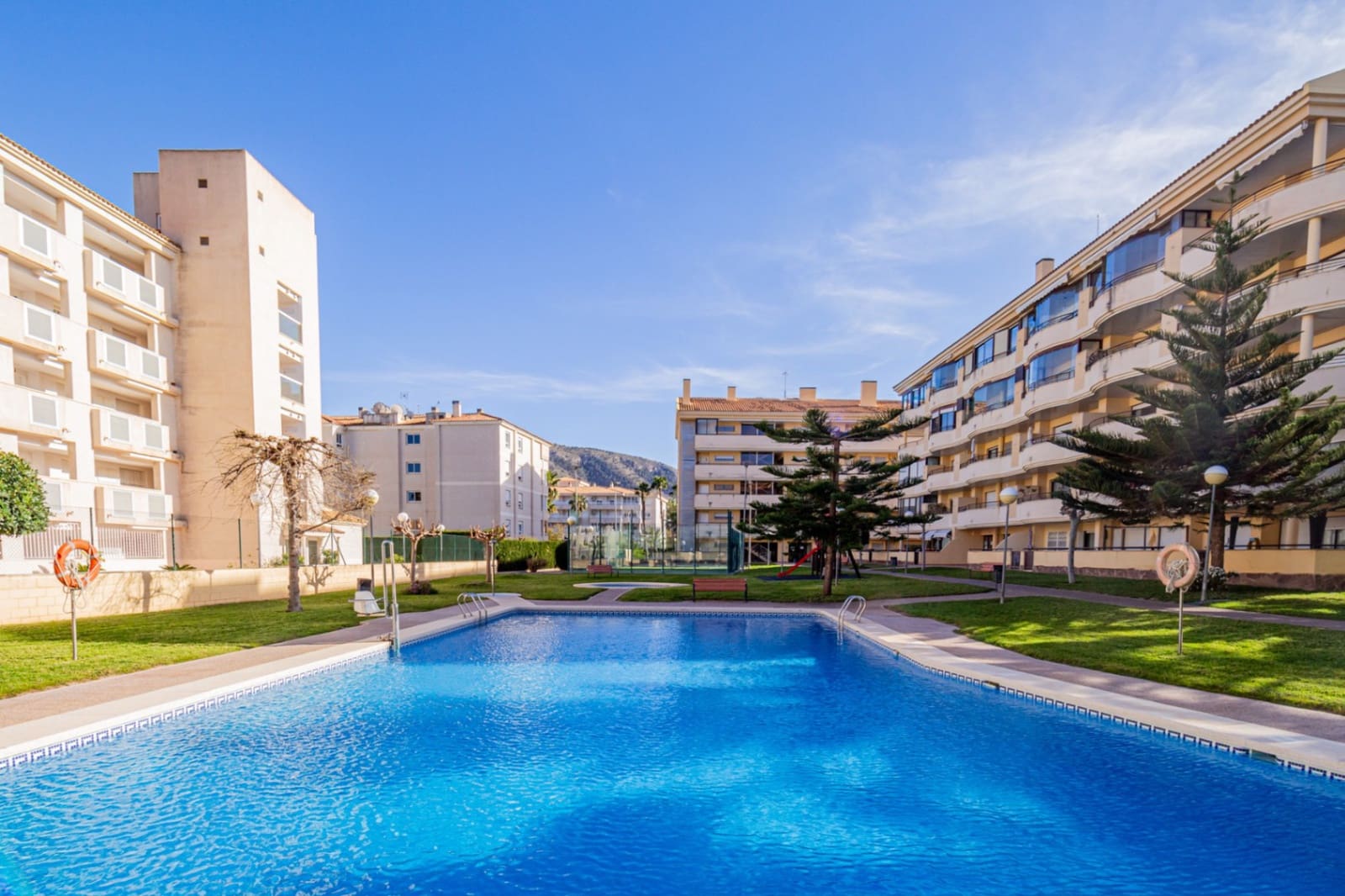 2 soverom Leilighet til salgs i Albir med svømmebasseng garasje - € 425 000 (Ref: 9474378)