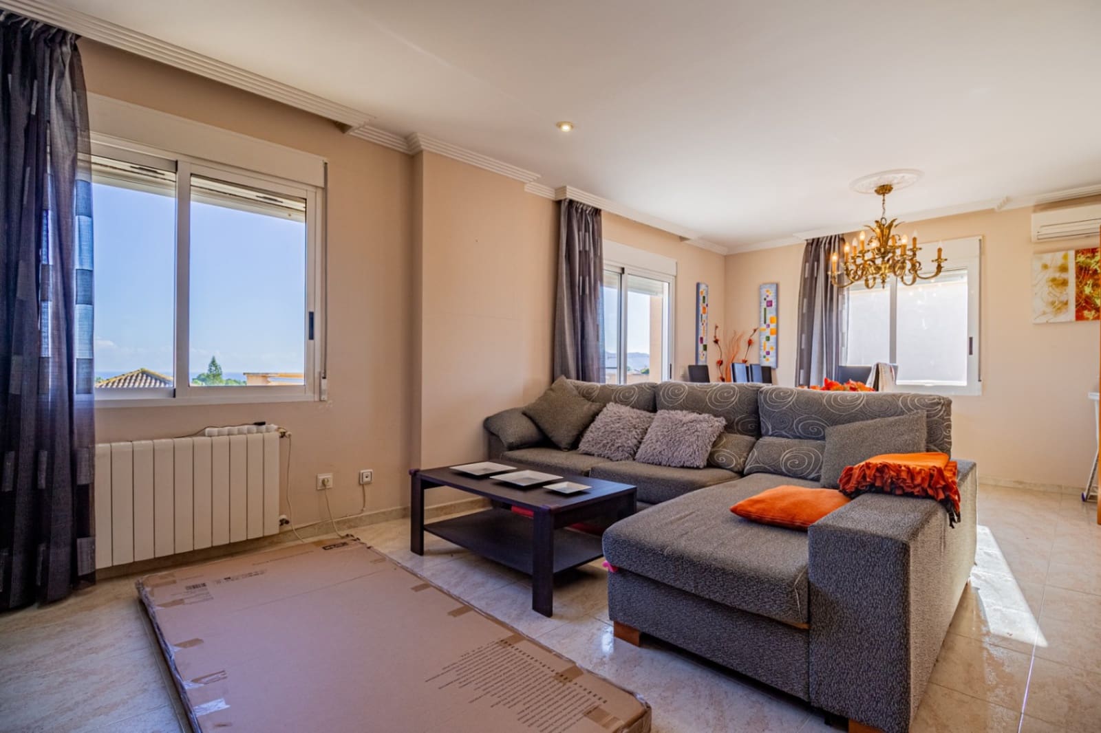 3 sovrum Lägenhet att hyra i La Nucia med pool garage - 1 500 € (Ref: 9475576)