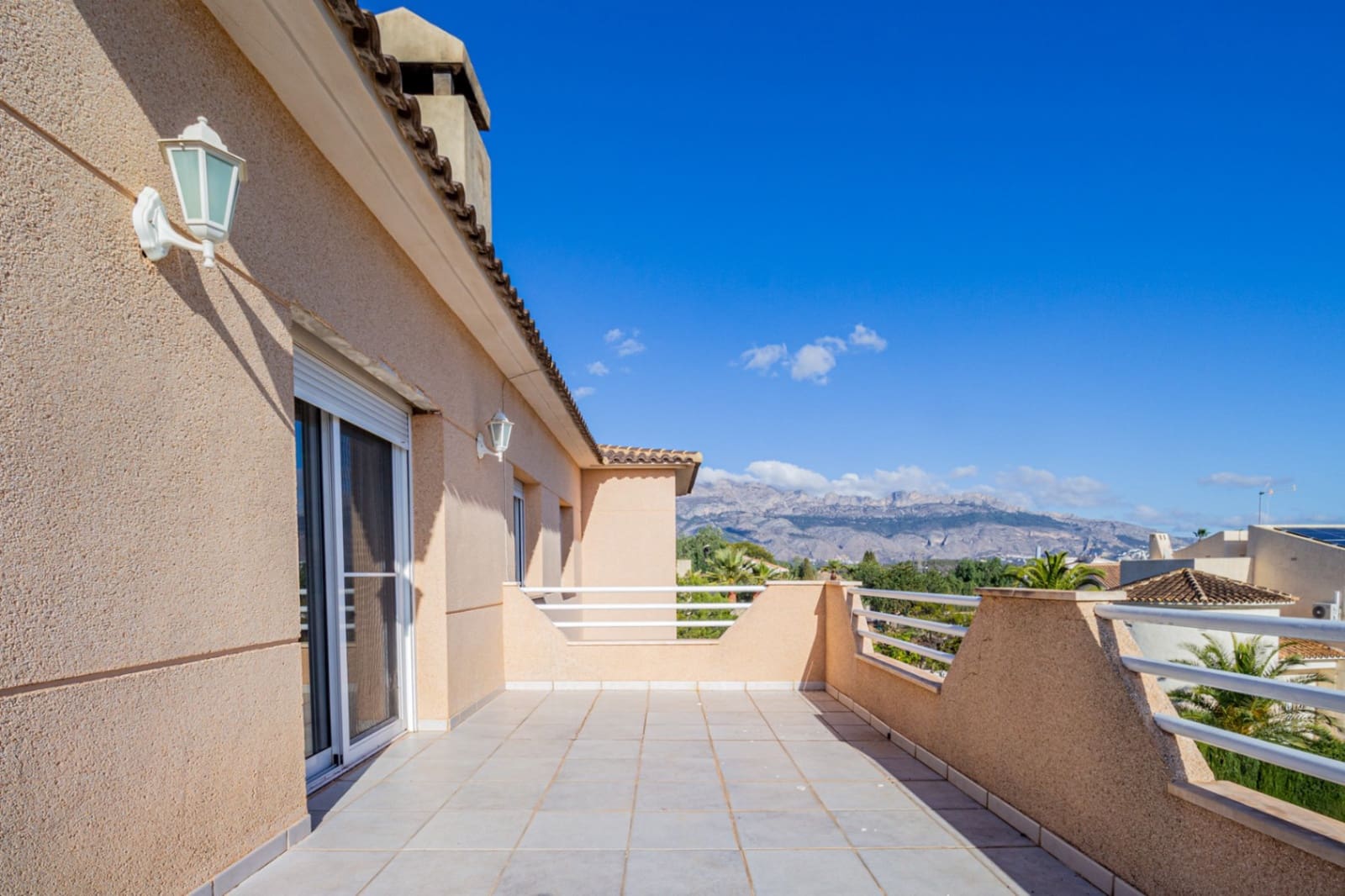 3 sovrum Lägenhet att hyra i La Nucia med pool garage - 1 500 € (Ref: 9475576)