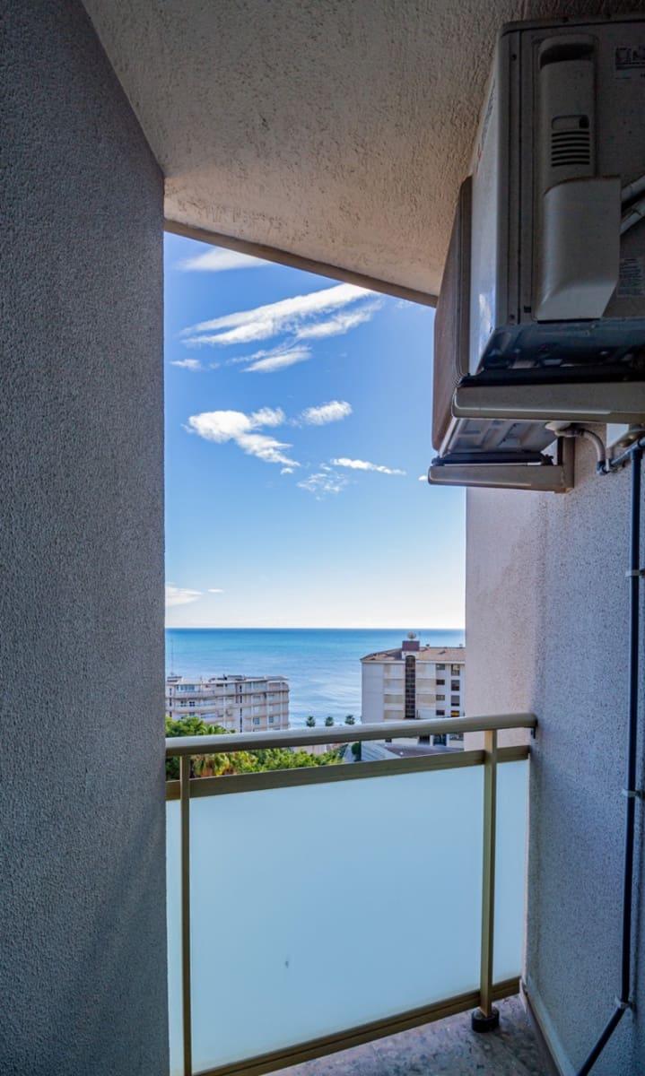 4 quarto Apartamento para arrendar em La Villajoyosa / Vila Joiosa - 1 250 € (Ref: 9475651)