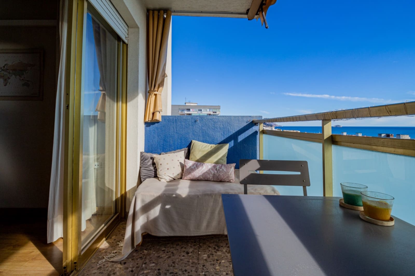 4 quarto Apartamento para arrendar em La Villajoyosa / Vila Joiosa - 1 250 € (Ref: 9475651)