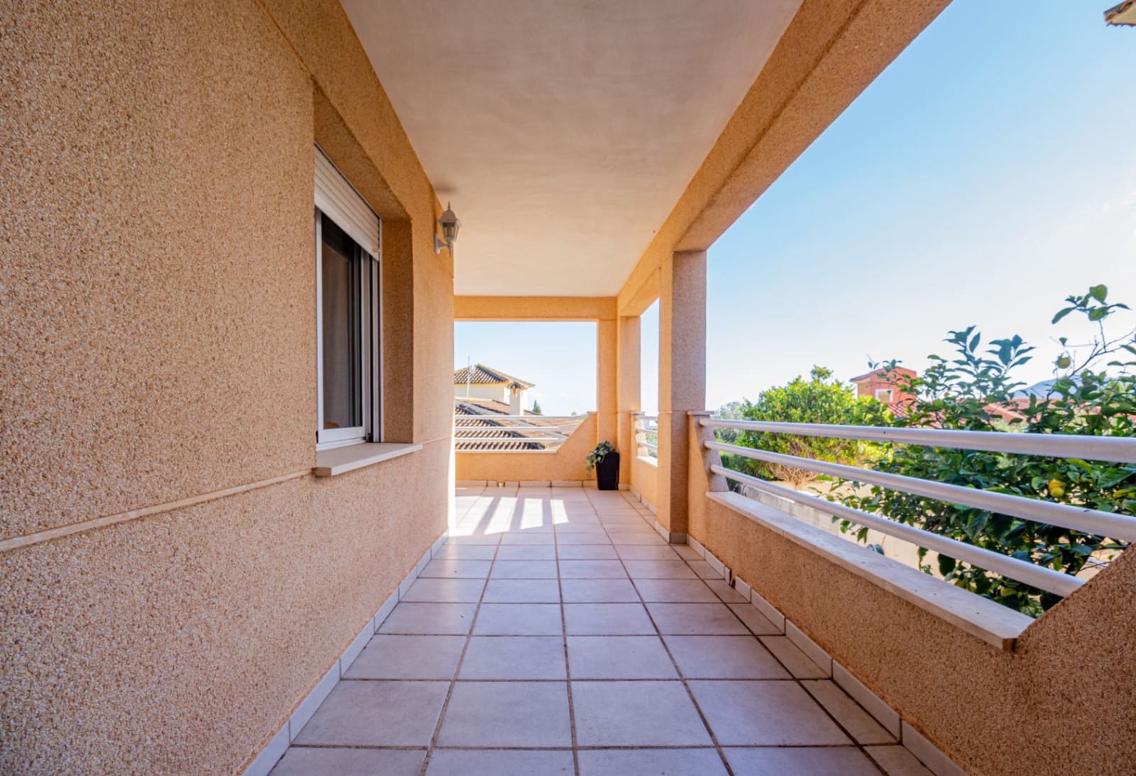 3 makuuhuone Huoneisto vuokrattavana paikassa La Nucia mukana uima-altaan 
autotalli - 1 500 € (Ref: 9475652)