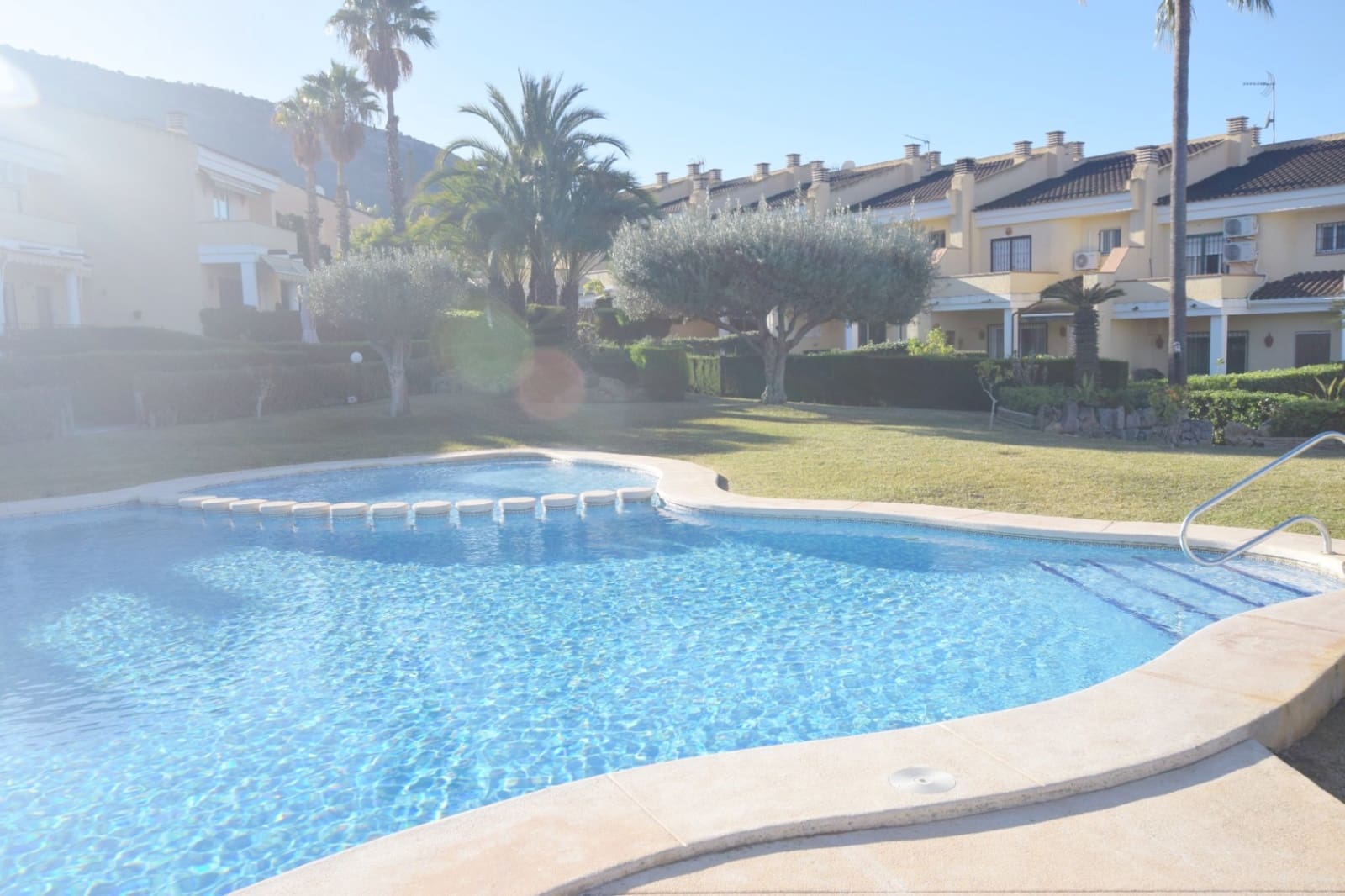 3 bedroom Bungalow for sale in Albir with pool garage - € 355,000 (Ref: 9499822)