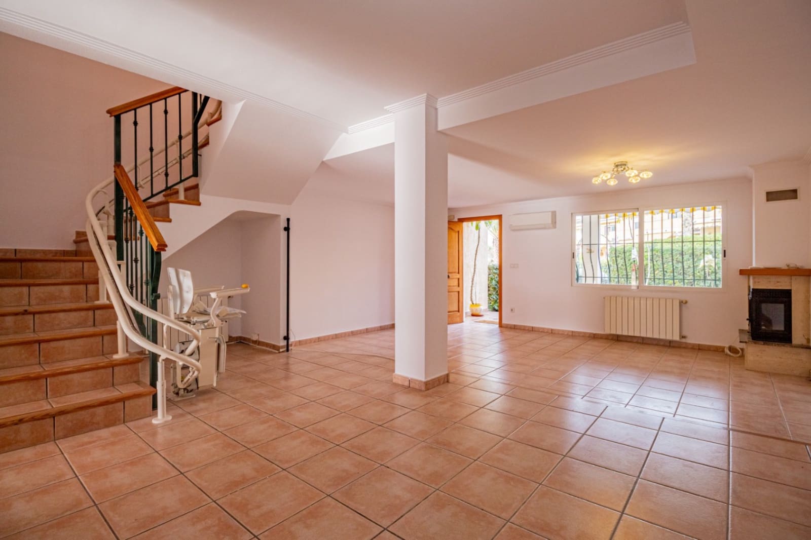 3 slaapkamer Bungalow te koop in Albir met zwembad garage - € 355.000 (Ref: 9499822)