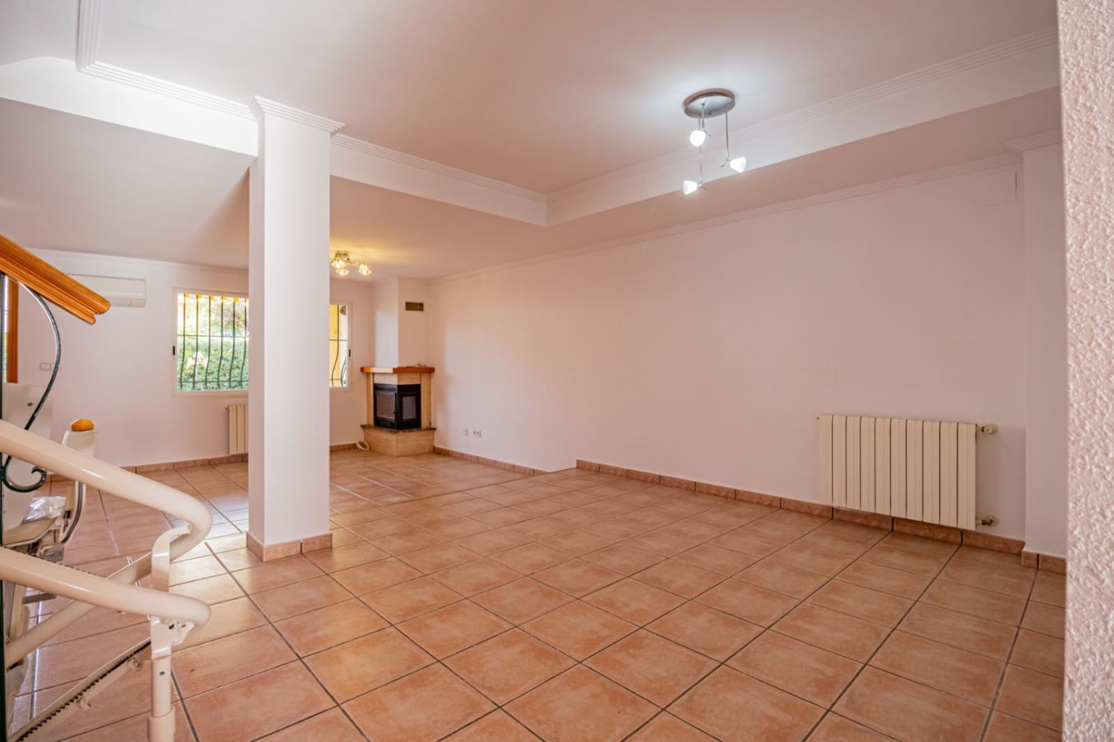 3 slaapkamer Bungalow te koop in Albir met zwembad garage - € 355.000 (Ref: 9499822)