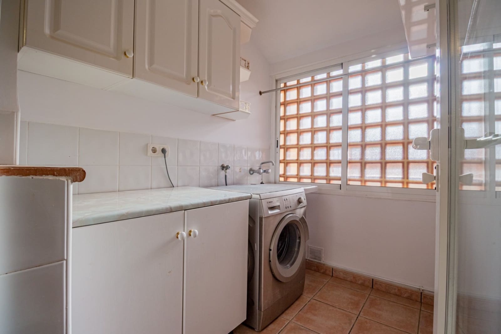 3 slaapkamer Bungalow te koop in Albir met zwembad garage - € 355.000 (Ref: 9499822)