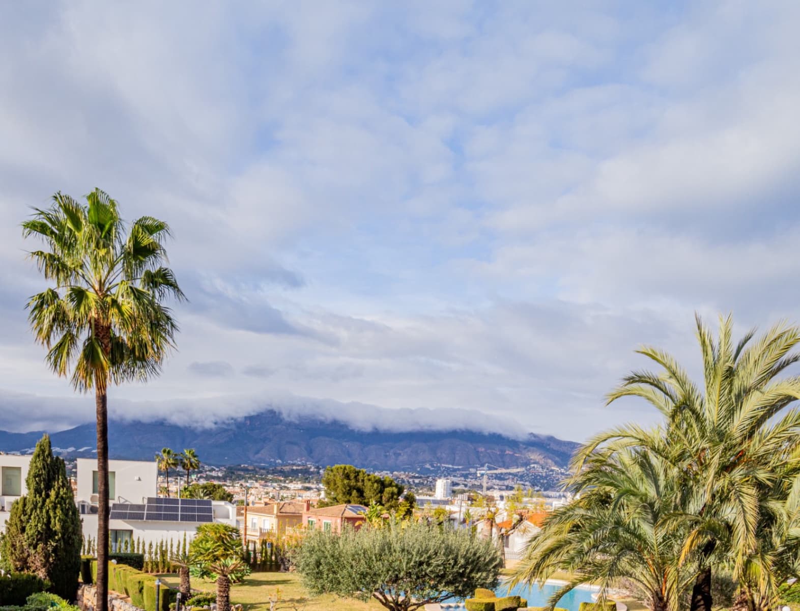 3 slaapkamer Bungalow te koop in Albir met zwembad garage - € 355.000 (Ref: 9499822)