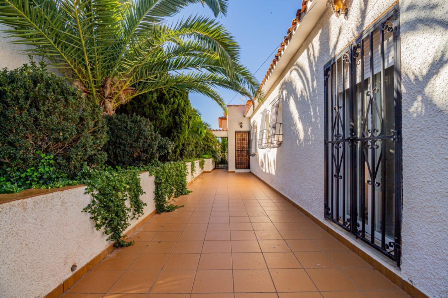 5 slaapkamer Villa te koop in Albir met zwembad garage - € 580.000 (Ref: 9503012)