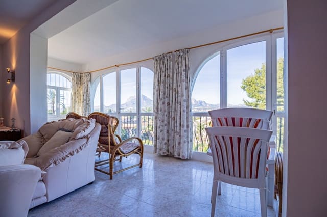 5 slaapkamer Villa te koop in Albir, Alfaz del Pi / L'Alfàs del Pi met zwembad garage - € 580.000 (Ref: 9503012)