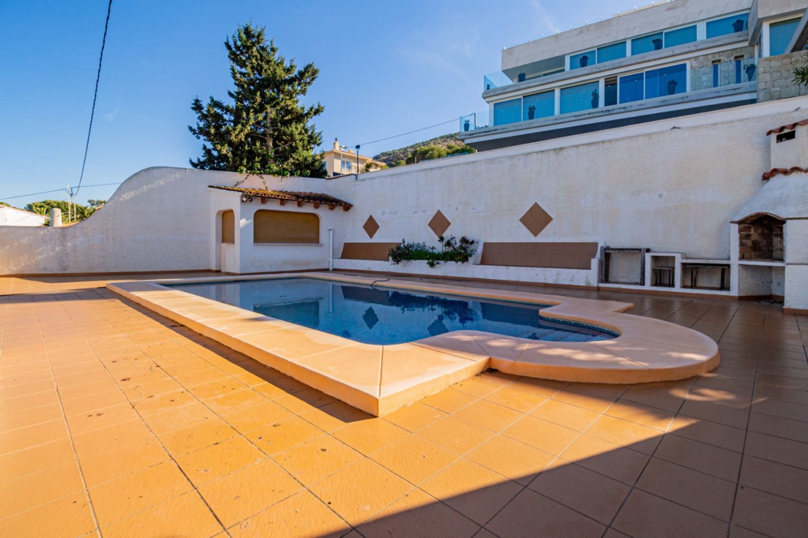 5 slaapkamer Villa te koop in Albir met zwembad garage - € 580.000 (Ref: 9503012)