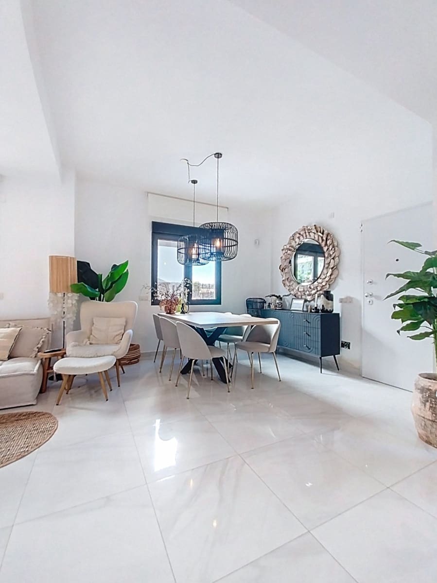 2 slaapkamer Bungalow te koop in Polop met zwembad garage - € 339.500 (Ref: 9503383)