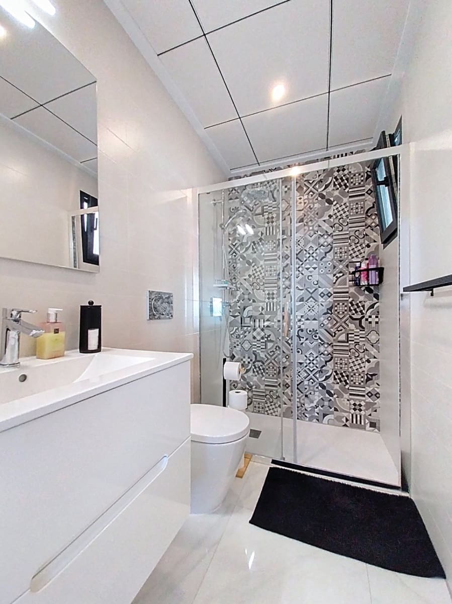 2 slaapkamer Bungalow te koop in Polop met zwembad garage - € 339.500 (Ref: 9503383)