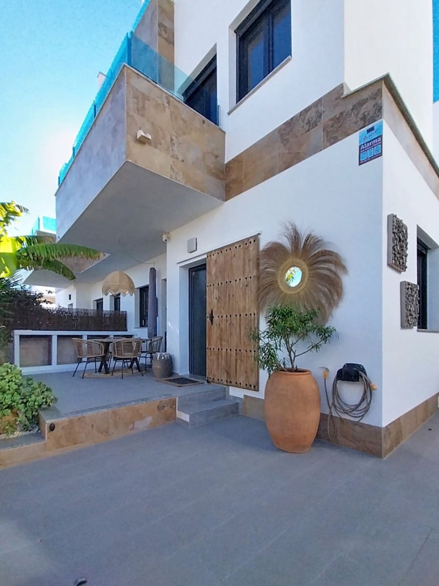 2 slaapkamer Bungalow te koop in Polop met zwembad garage - € 339.500 (Ref: 9503383)