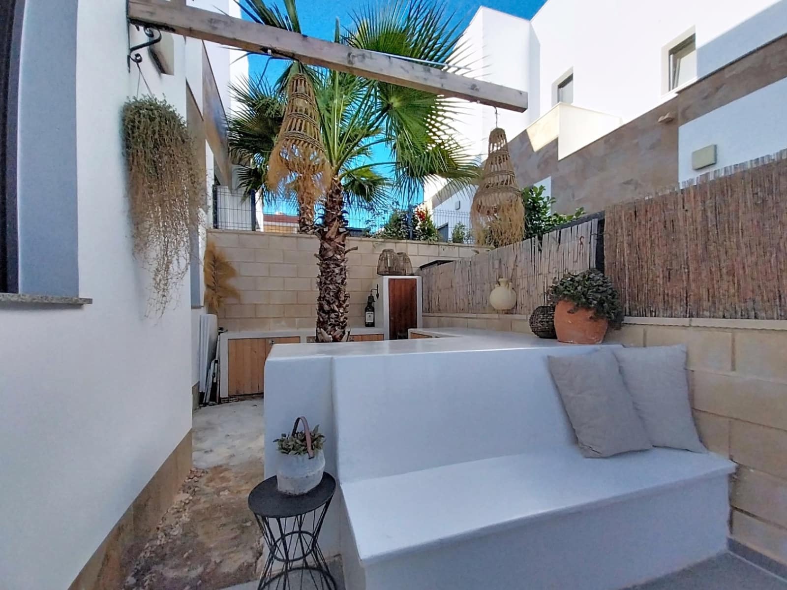 2 slaapkamer Bungalow te koop in Polop met zwembad garage - € 339.500 (Ref: 9503383)