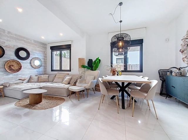 2 slaapkamer Bungalow te koop in Polop met zwembad garage - € 339.500 (Ref: 9503383)