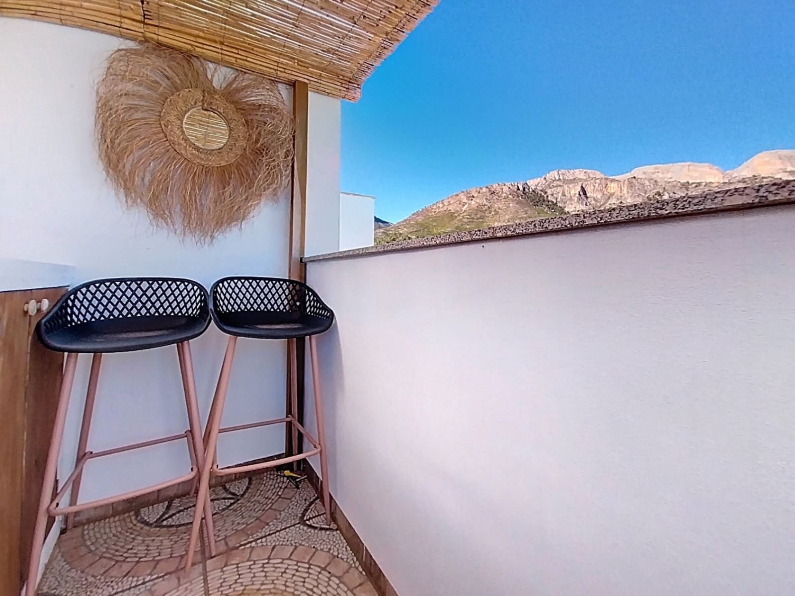 2 slaapkamer Bungalow te koop in Polop met zwembad garage - € 339.500 (Ref: 9503383)