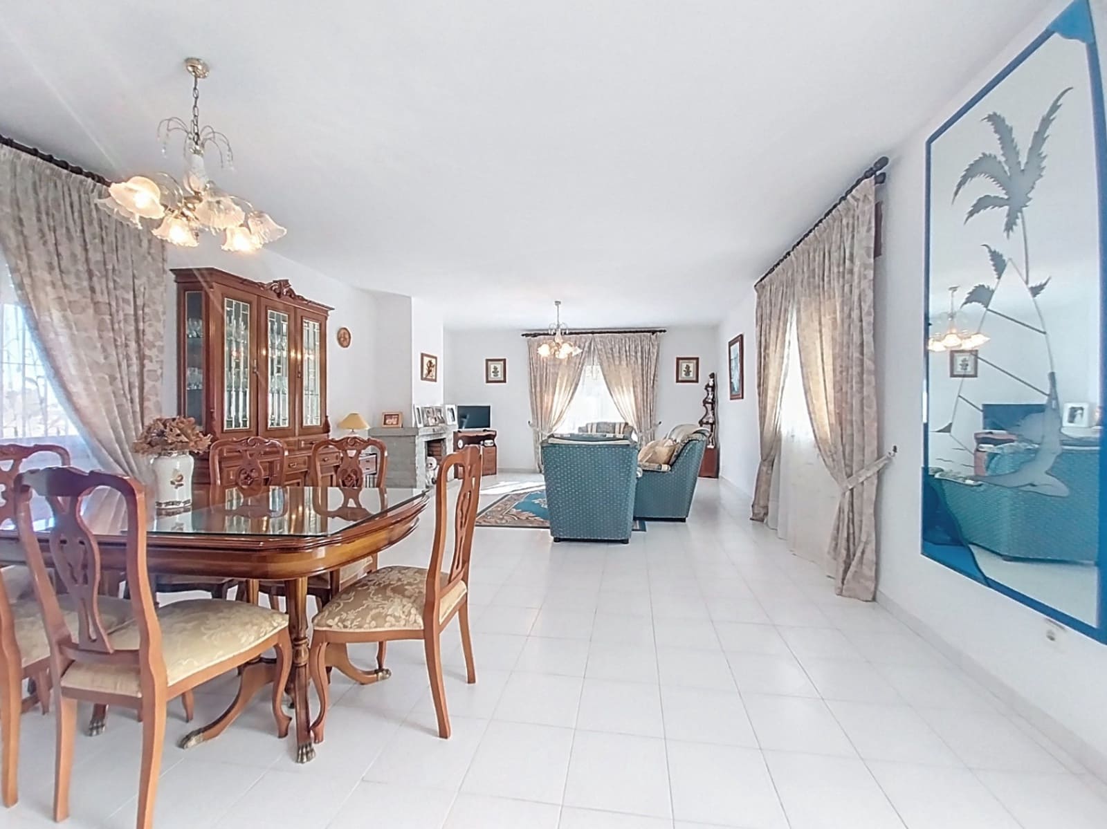 4 bedroom Villa for sale in Alfaz del Pi / L'Alfas del Pi with pool garage - € 898,000 (Ref: 9516016)