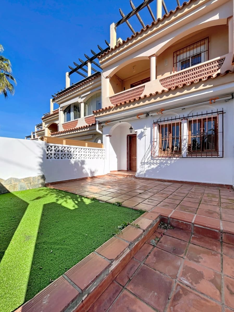 3 soveværelse Bungalow til salg i Albir med swimmingpool - € 361.500 (Ref: 9522836)