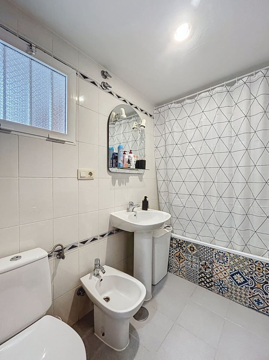 2 bedroom Apartment for sale in La Nucia - € 175,000 (Ref: 9523308)