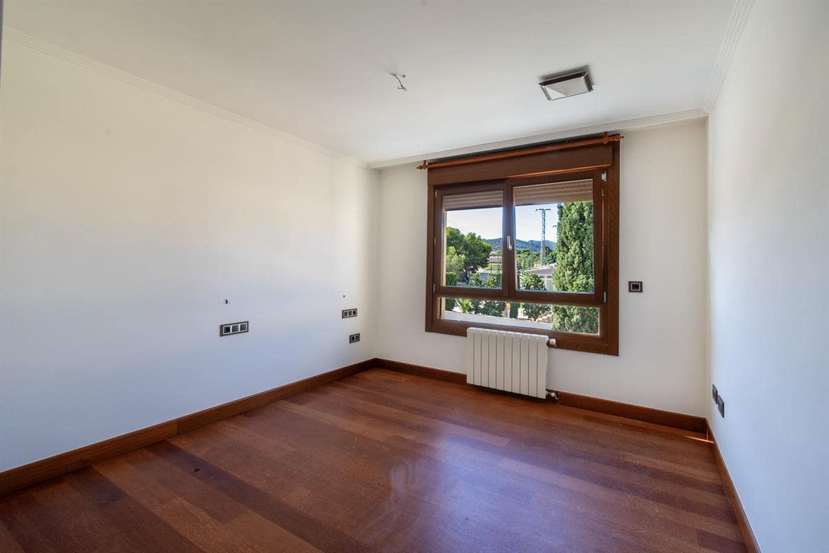 6 slaapkamer Villa te koop in Albir met zwembad garage - € 1.650.000 (Ref: 9524782)