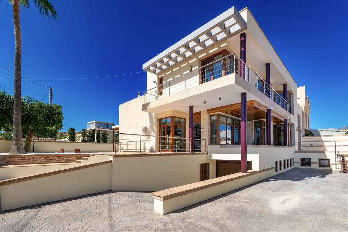 6 slaapkamer Villa te koop in Albir met zwembad garage - € 1.650.000 (Ref: 9524782)