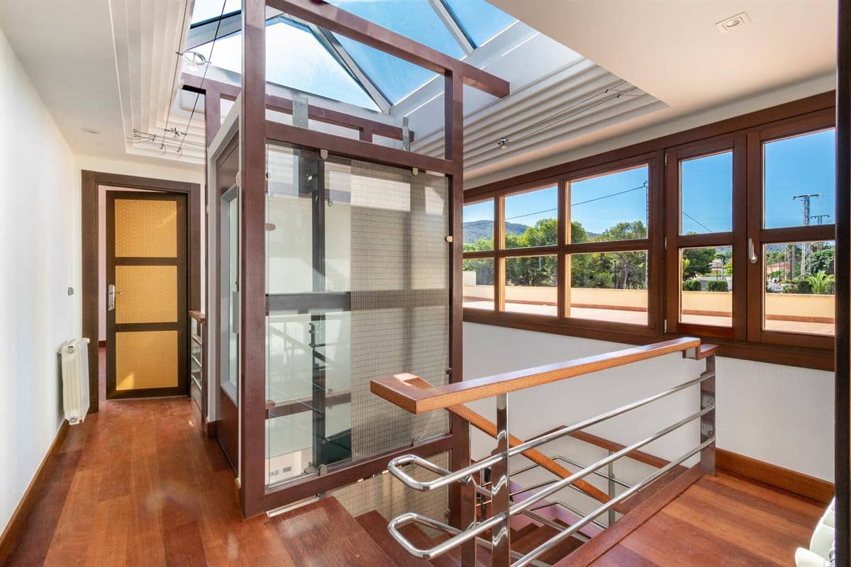 6 slaapkamer Villa te koop in Albir met zwembad garage - € 1.650.000 (Ref: 9524782)