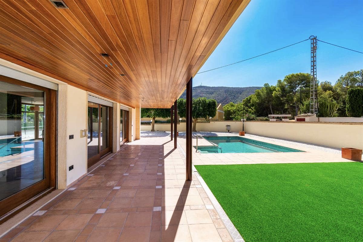 6 slaapkamer Villa te koop in Albir met zwembad garage - € 1.650.000 (Ref: 9524782)