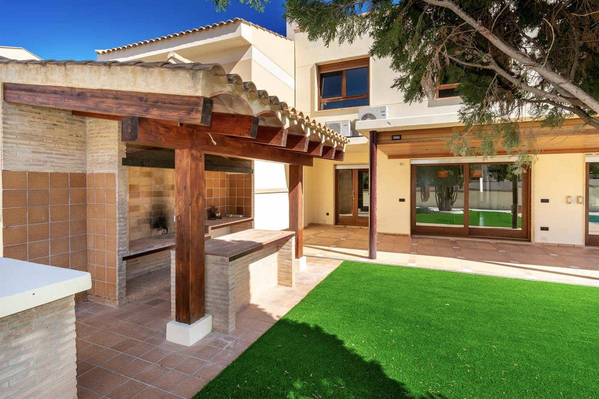 6 slaapkamer Villa te koop in Albir met zwembad garage - € 1.650.000 (Ref: 9524782)