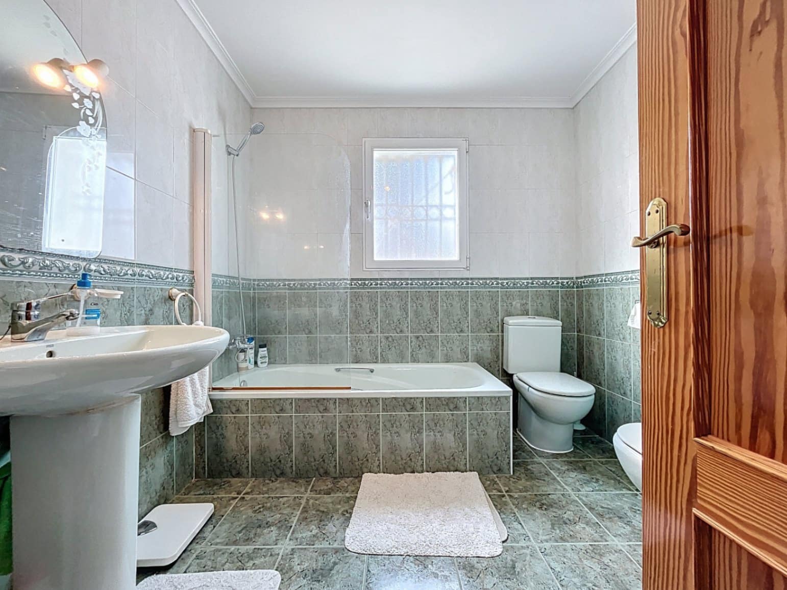 7 sovrum Villa till salu i Alfaz del Pi / L'Alfas del Pi med pool garage - 750 000 € (Ref: 9525562)