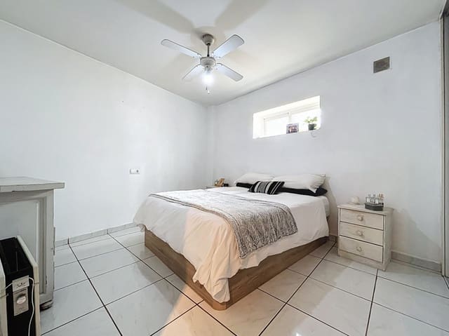 7 Zimmer Villa zu verkaufen in Pueblo - Urbanizaciones, Alfaz del Pi / L'Alfàs del Pi mit Pool Garage - 730.000 € (Ref: 9525562)