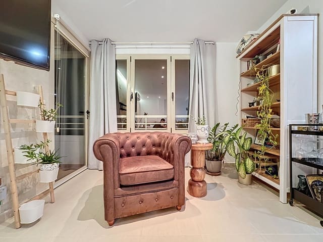 2 soveværelse Lejlighed til salg i Pueblo - Urbanizaciones, Alfaz del Pi / L'Alfàs del Pi med swimmingpool garage - € 225.000 (Ref: 9525740)