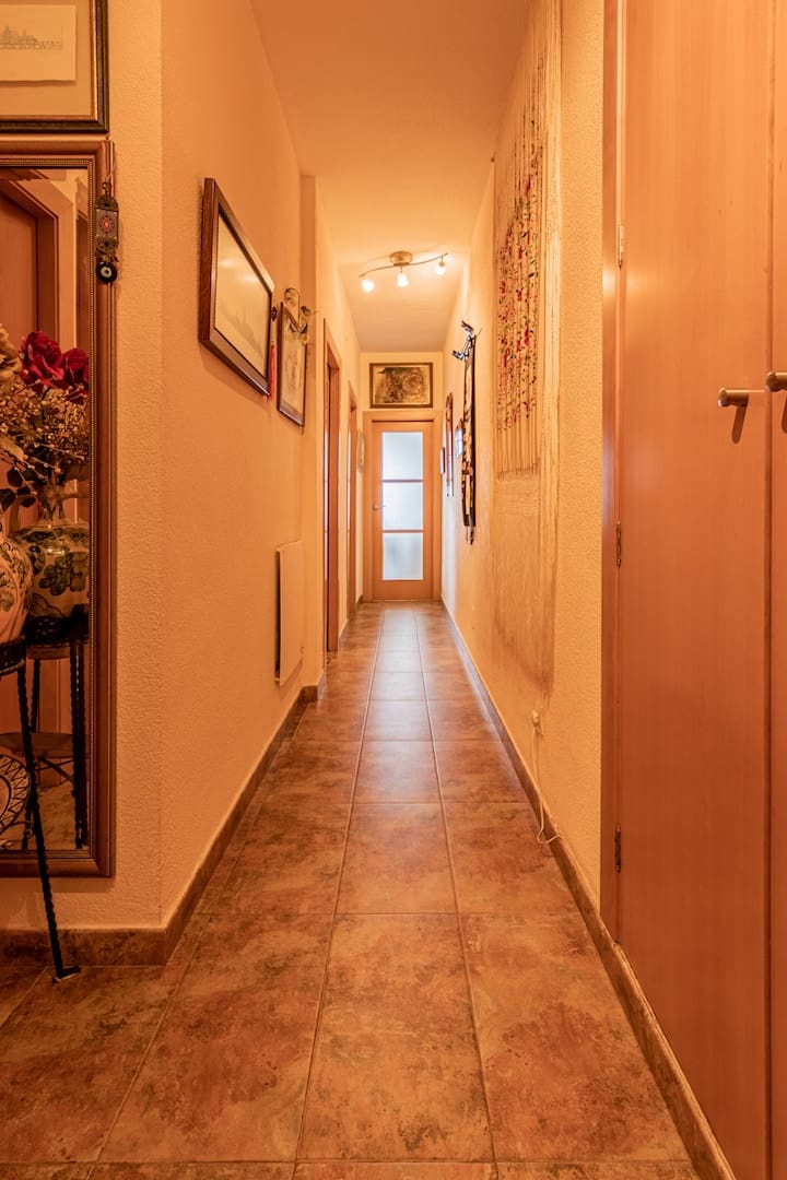 2 Zimmer Apartment zu verkaufen in Albir mit Garage - 560.000 € (Ref: 9528043)