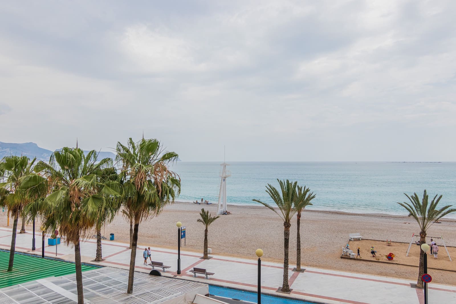 2 Zimmer Apartment zu verkaufen in Albir mit Garage - 560.000 € (Ref: 9528043)