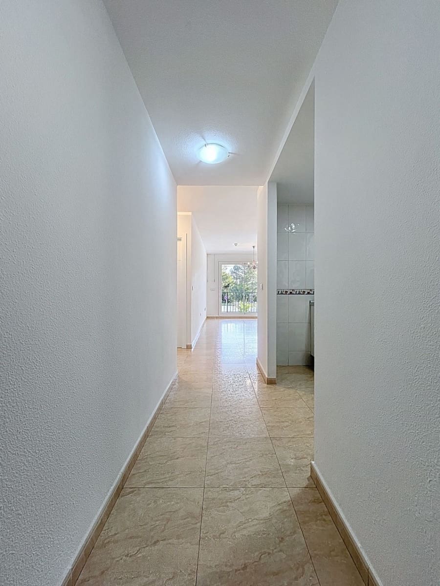 2 soverom Leilighet til salgs i Albir med svømmebasseng garasje - € 210 000 (Ref: 9532814)