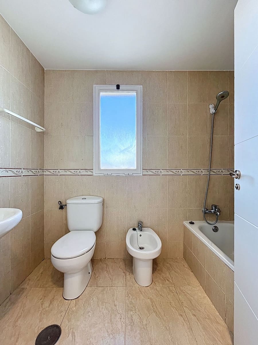 2 soverom Leilighet til salgs i Albir med svømmebasseng garasje - € 210 000 (Ref: 9532814)