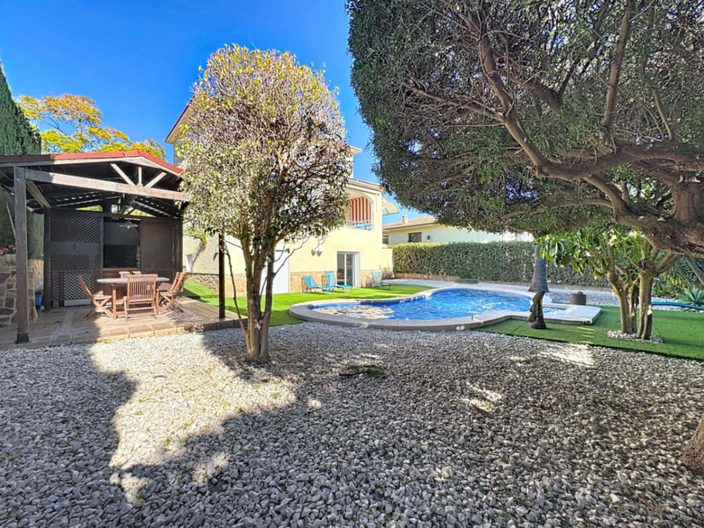 4 sovrum Villa till salu i Benidorm med pool garage - 995 000 € (Ref: 9534024)