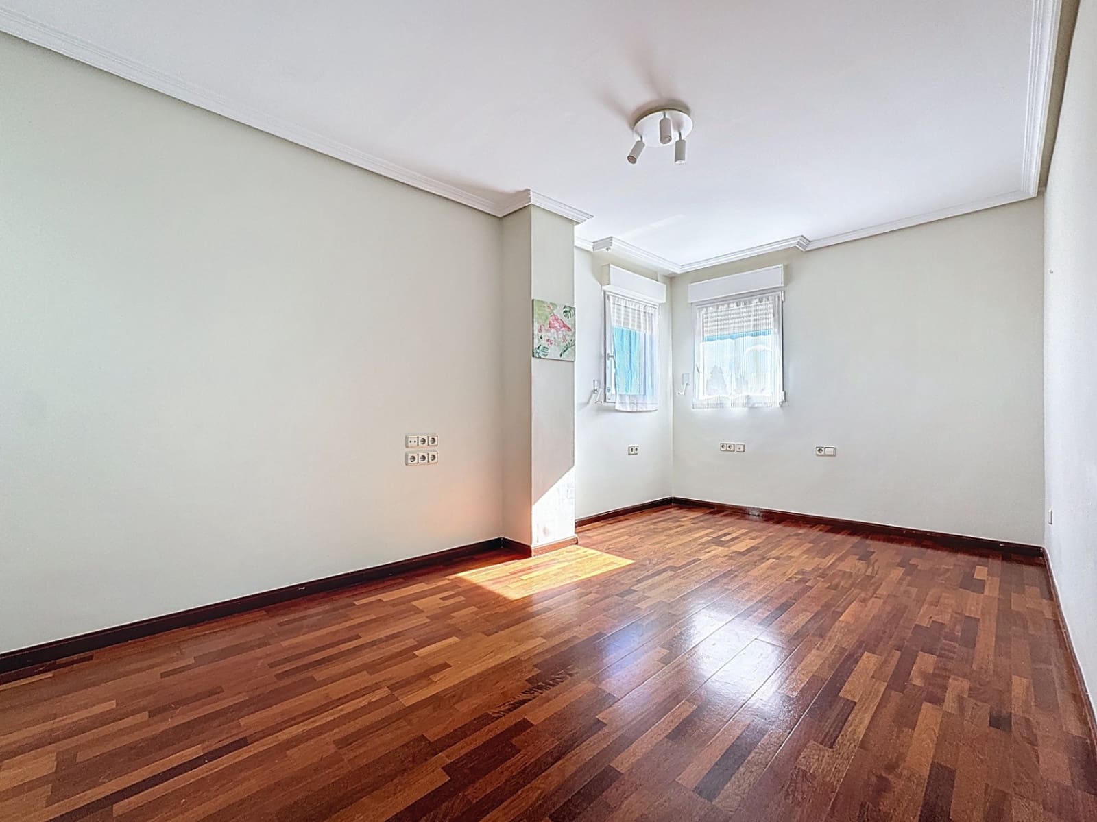 4 sovrum Villa till salu i Benidorm med pool garage - 995 000 € (Ref: 9534024)