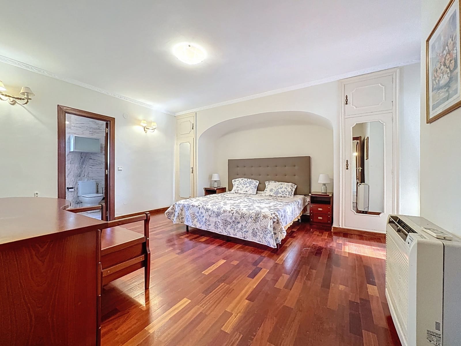 4 Zimmer Villa zu verkaufen in Benidorm mit Pool Garage - 995.000 € (Ref: 9534024)