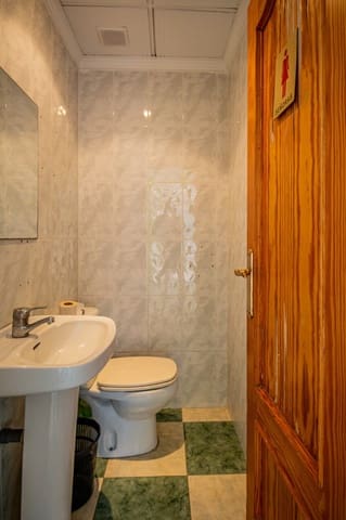 Gewerbe zu vermieten in Pueblo - Urbanizaciones, Alfaz del Pi / L'Alfàs del Pi - 1.100 € (Ref: 9534025)