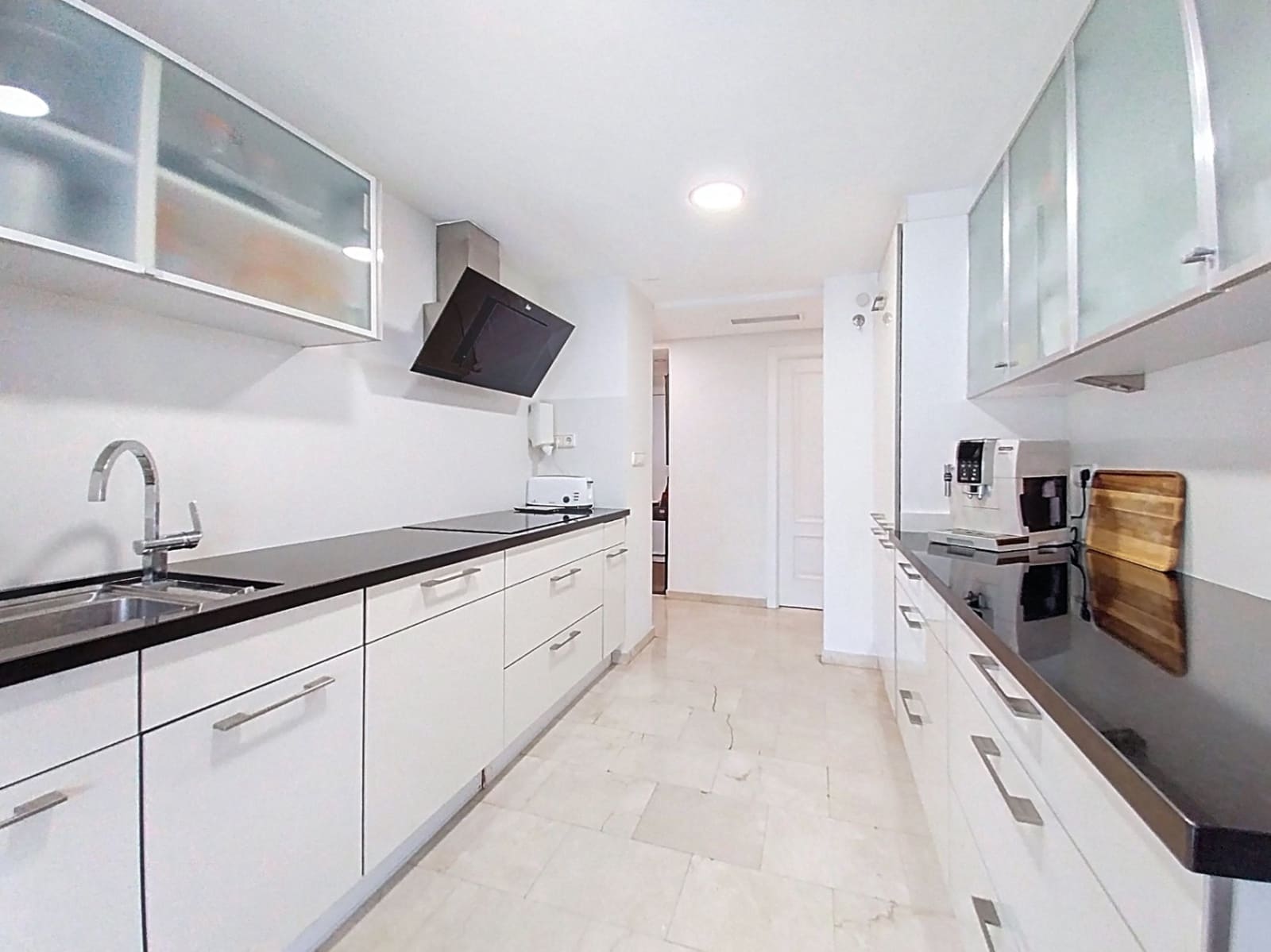 2 bedroom Apartment for sale in Alfaz del Pi / L'Alfas del Pi with pool garage - € 499,000 (Ref: 9535119)