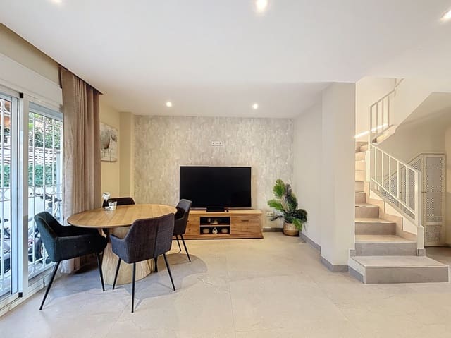 Bungalow de 3 habitaciones en Albir, Alfaz del Pi / L'Alfàs del Pi en venta con piscina garaje - 359.900 € (Ref: 9541817)