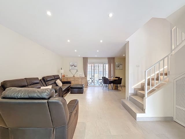 Bungalow de 3 habitaciones en Albir, Alfaz del Pi / L'Alfàs del Pi en venta con piscina garaje - 359.900 € (Ref: 9541817)