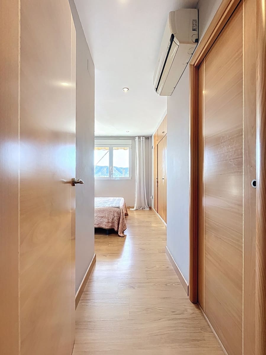 3 bedroom Apartment for sale in Alfaz del Pi / L'Alfas del Pi with garage - € 350,000 (Ref: 9547229)