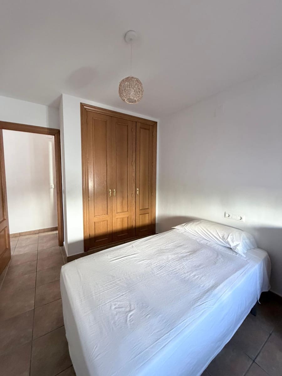 2 slaapkamer Halfvrijstaande villa te koop in La Nucia met zwembad - € 310.000 (Ref: 9584603)