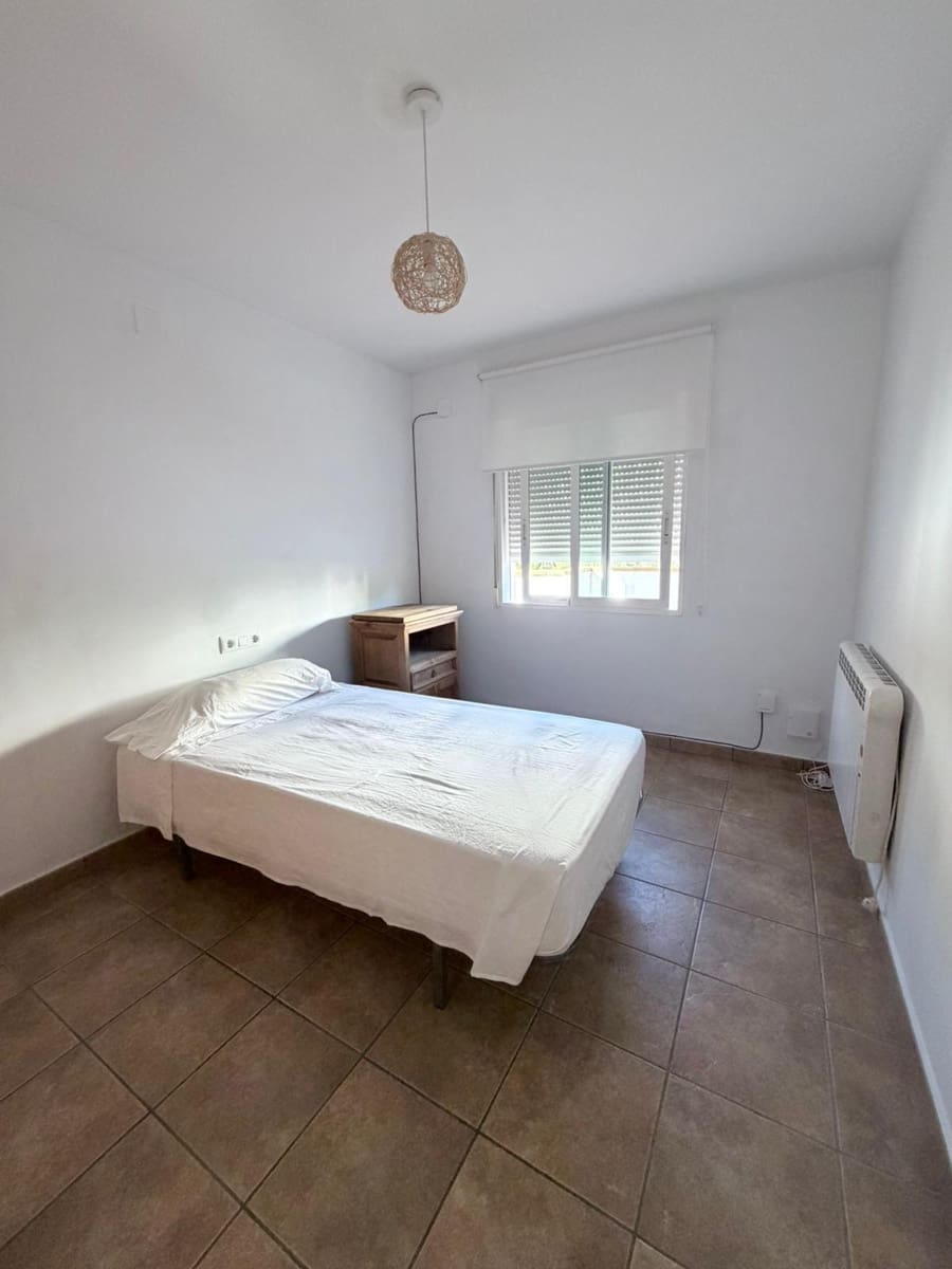 2 slaapkamer Halfvrijstaande villa te koop in La Nucia met zwembad - € 310.000 (Ref: 9584603)