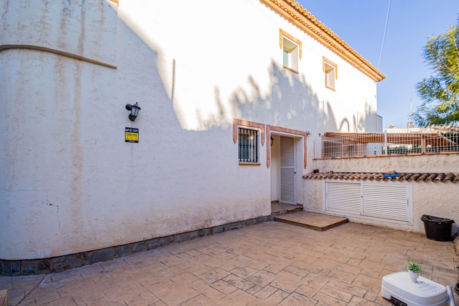 2 bedroom Semi-detached Villa for sale in La Nucia with pool - € 260,000 (Ref: 9584603)