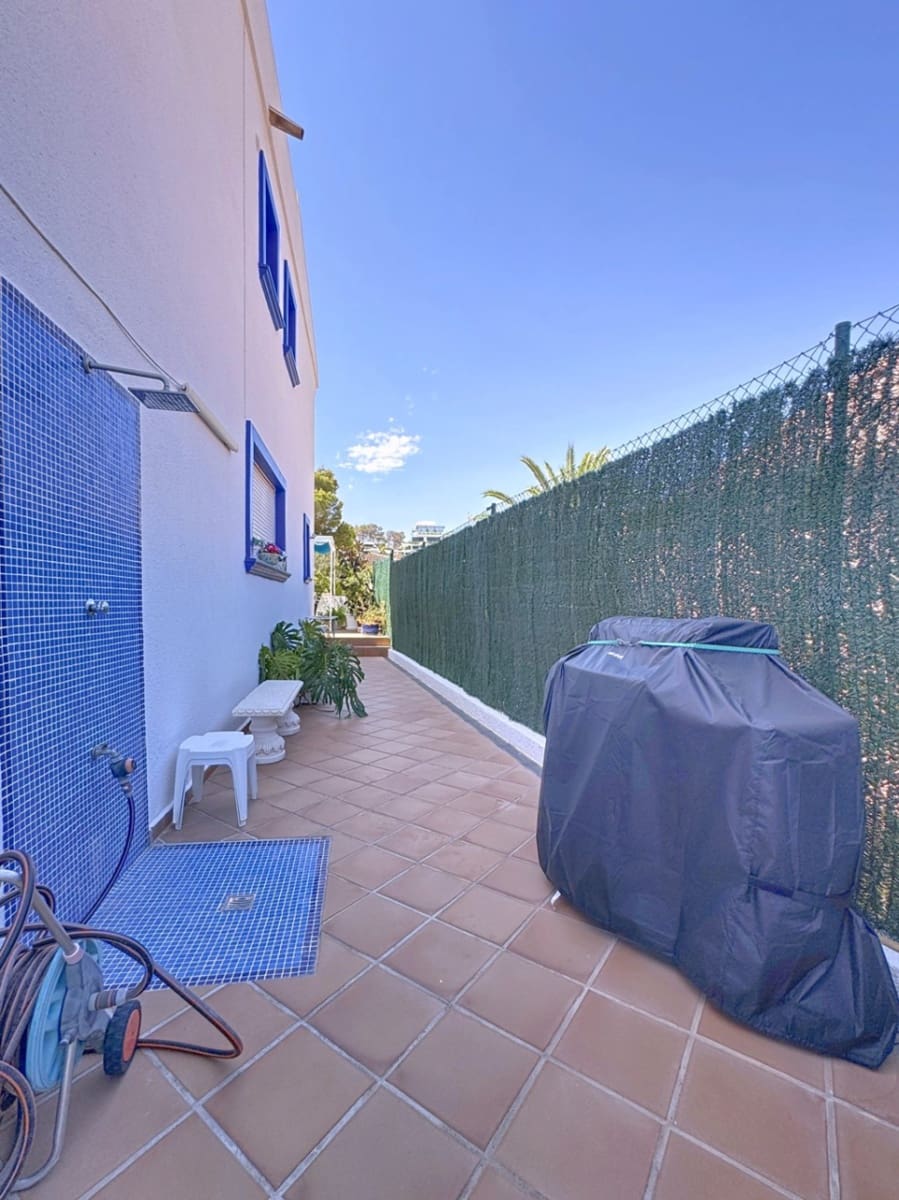4 quarto Moradia Geminada para venda em Albir com piscina garagem - 600 000 € (Ref: 9603434)