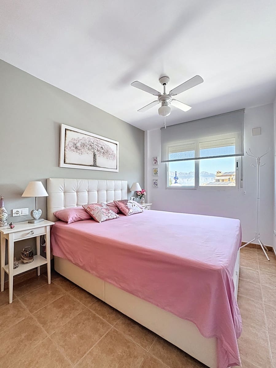 4 quarto Moradia Geminada para venda em Albir com piscina garagem - 600 000 € (Ref: 9603434)